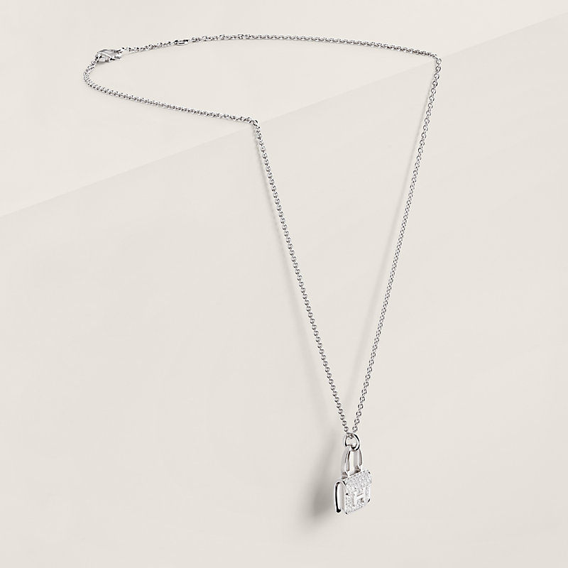 Amulettes Constance pendant | Hermès Mainland China